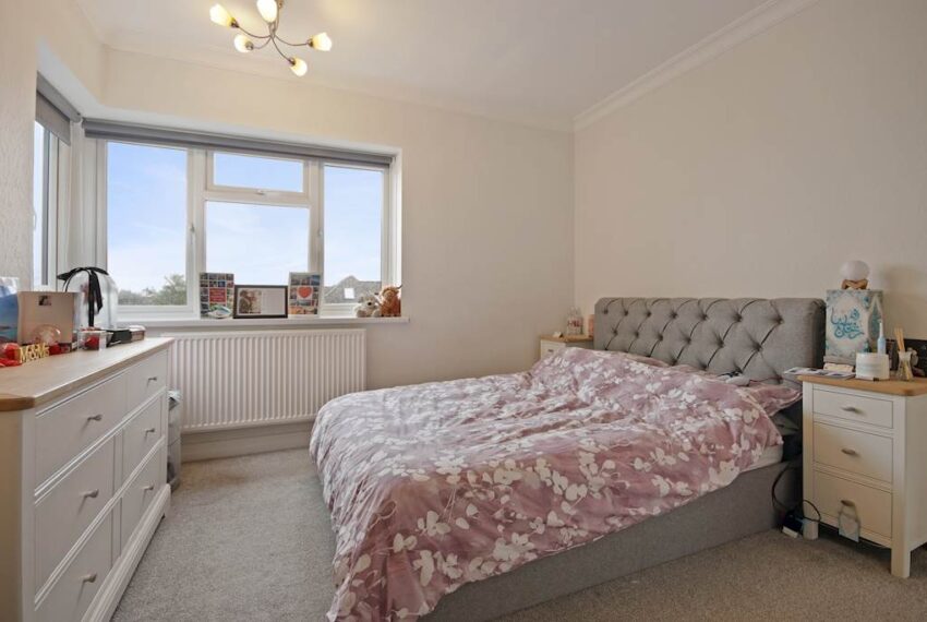 05-b3a85591-9845-4186-bb9b-b1df8926229475790 - AM - 8 Hanger Court, Hanger Green, Ealing, W5 3ER Images15-small
